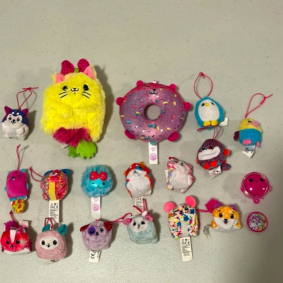 Pikmi Pops Bundle - Picture 1 of 3